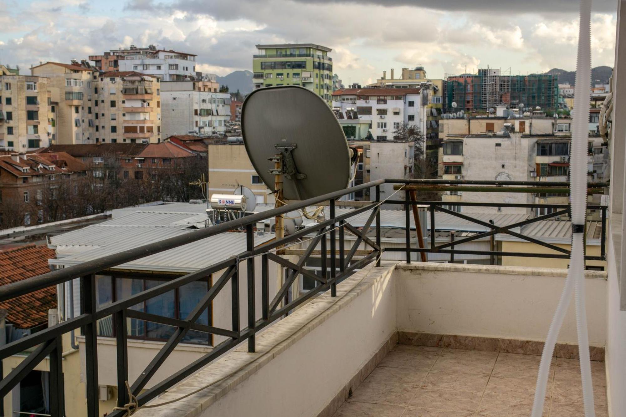 Bllok Bright Private Bedrooms With Private Bathroom On Shared Apartment Tiranë Luaran gambar