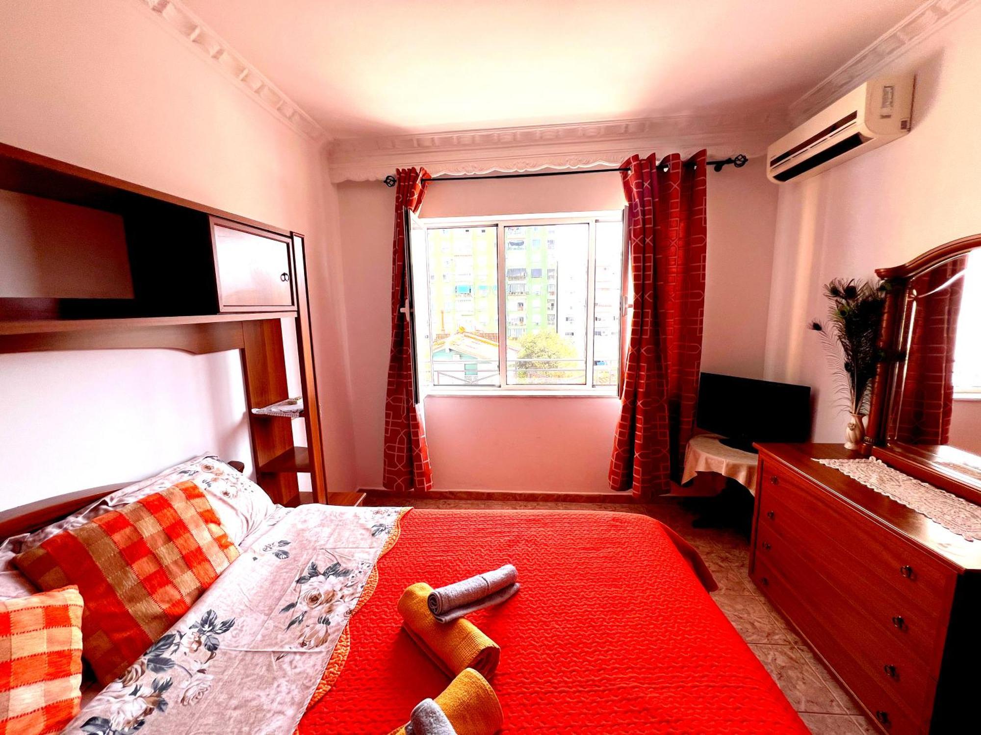 Bllok Bright Private Bedrooms With Private Bathroom On Shared Apartment Tiranë Luaran gambar